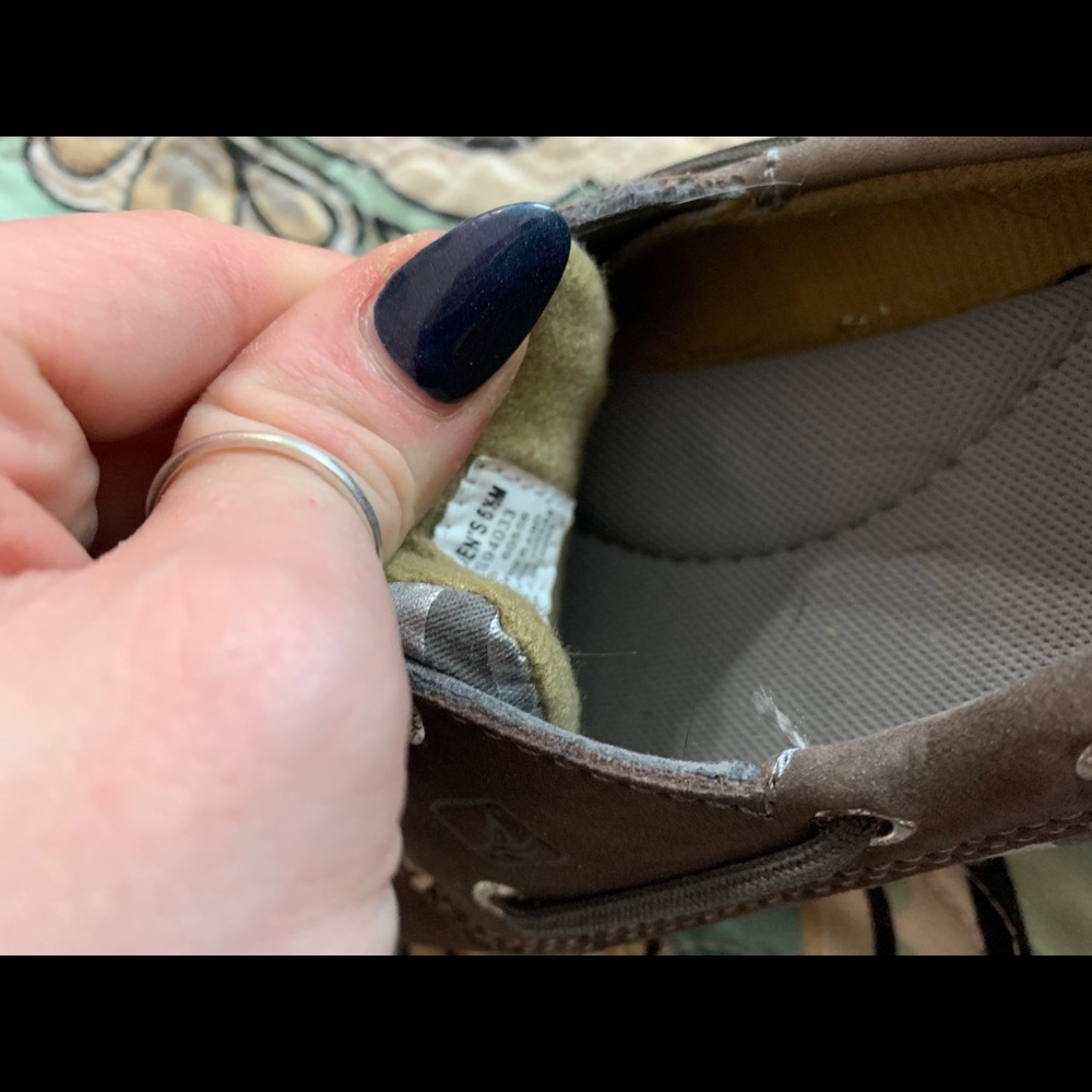 Sperry - Picture 3 of 3